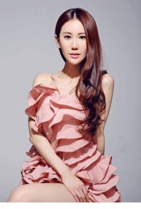 美女于咏琳小清新短裙个人写真