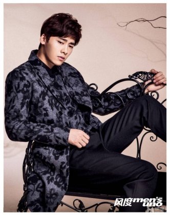 内地青年男星李易峰秋冬时尚写真