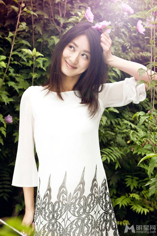 中国女明星郭珍霓小清新写真图片