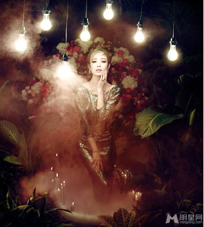 演员倪妮置身花海唯美写真