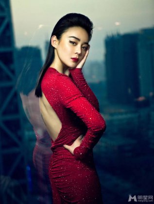 袁姗姗火爆写真 化身女神性感妖艳