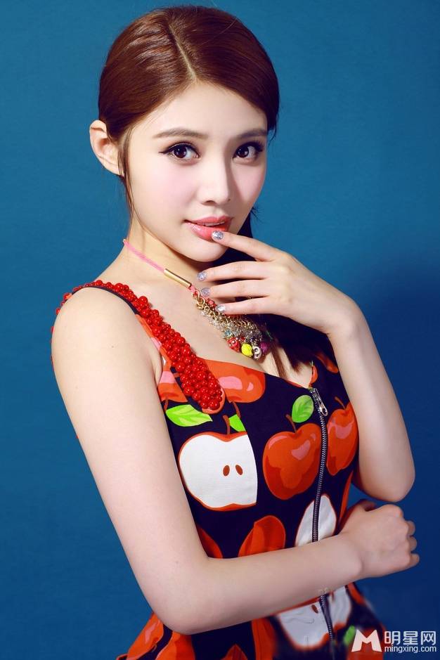 演员徐冬冬唯美写真图片高清