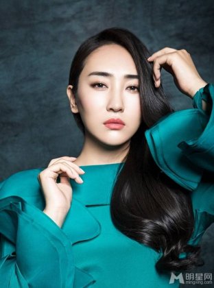 古典气质明星高姝瑶冷艳写真图片
