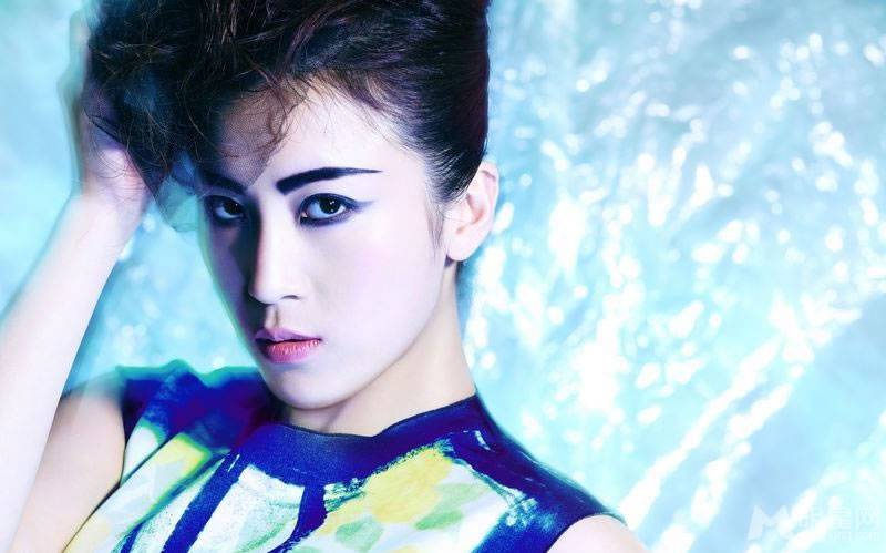 星光大道郭涛时尚写真造型图片