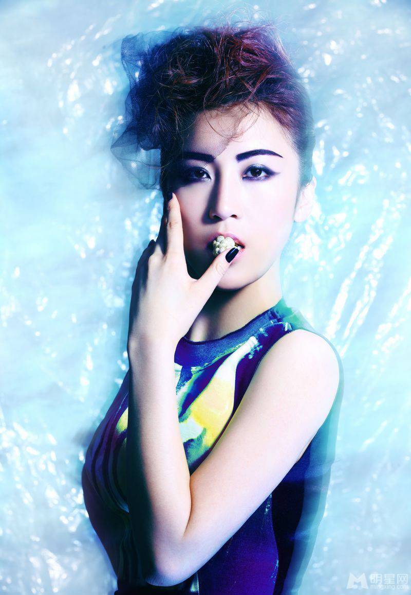 星光大道郭涛时尚写真造型图片