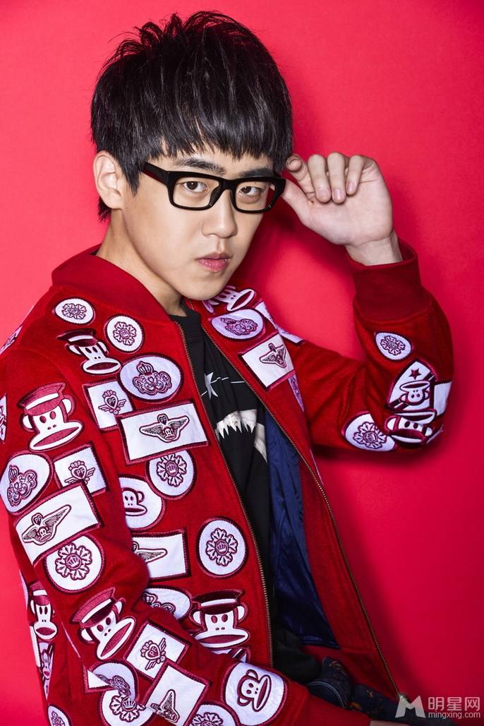 快乐男声刘心时尚写真图片