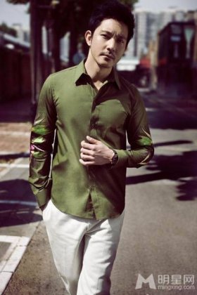 新加坡男演员立威廉帅气图片