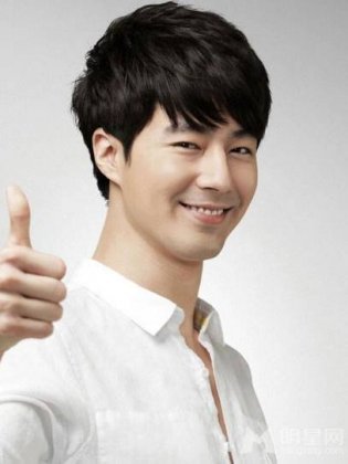 韩国男明星赵寅成写真集图片