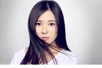 演员王希之展现百变魅力写真图片