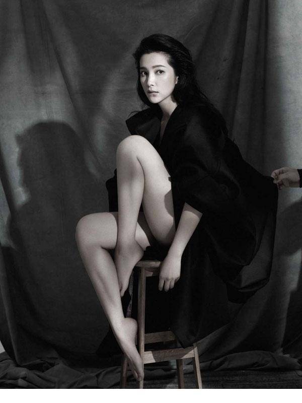 演员李冰冰时尚黑白摄影图片