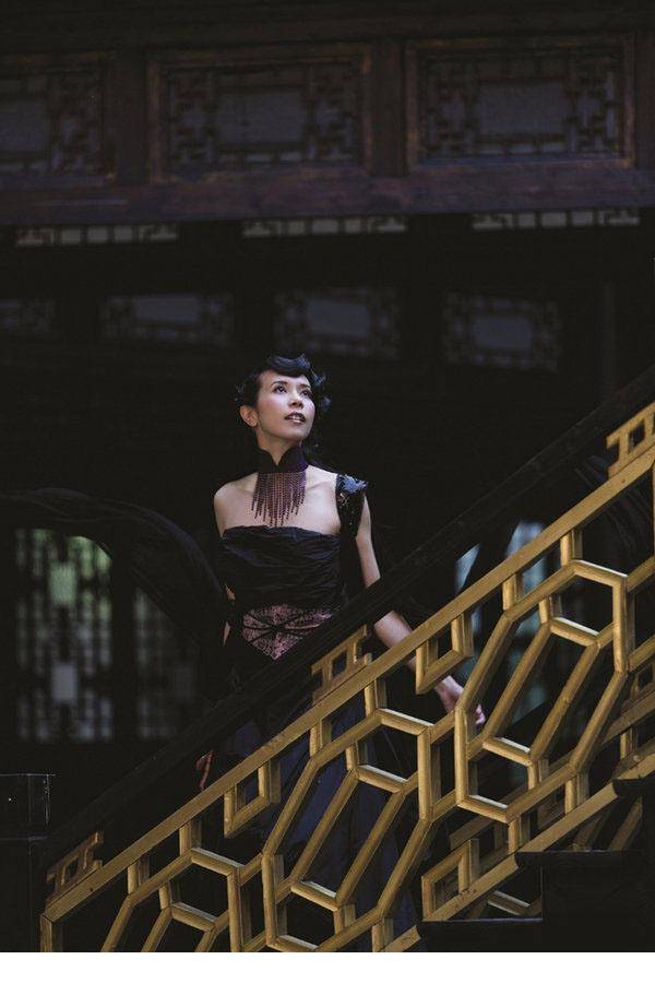 明星莫文蔚轻复古造型图片