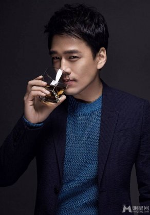 台湾男明星王耀庆搞怪卖萌人气爆表