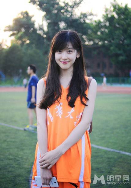 奶茶妹妹时尚休闲运动写真