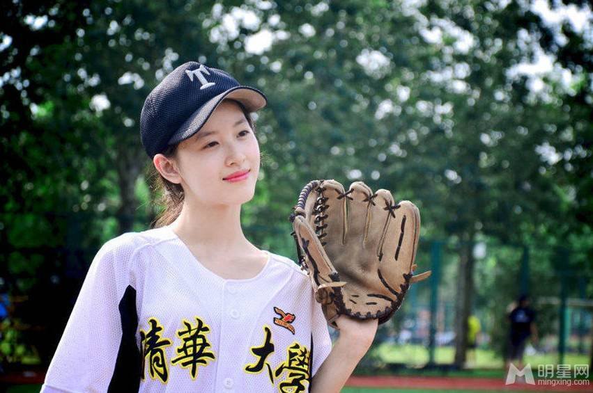 奶茶妹妹时尚休闲运动写真