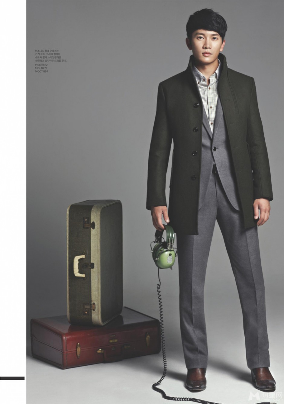 韩国男明星池城图片展型男魅力