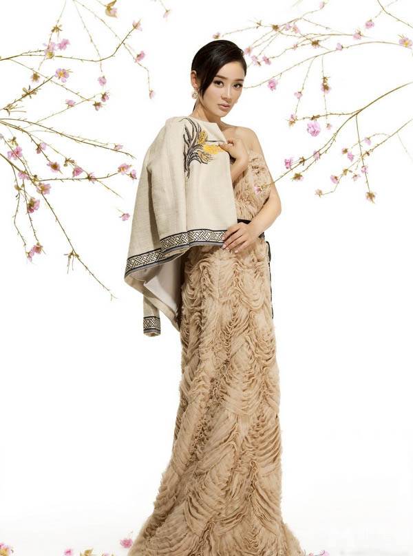 美女明星袁姗姗唯美写真演绎浪漫