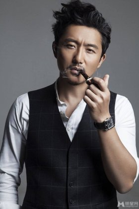 演员涂松岩图片尽展型男魅力