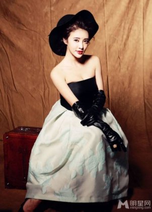 加油妈妈演员张璇性感魅惑写真