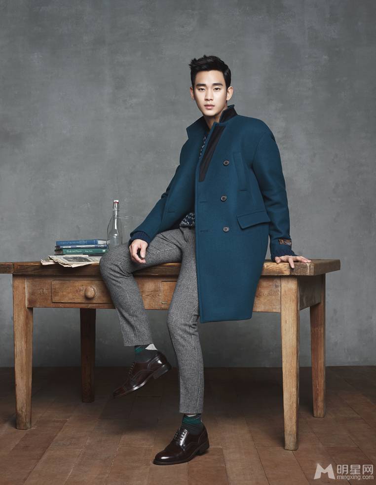 韩国影星金秀贤造型百变酷帅十足