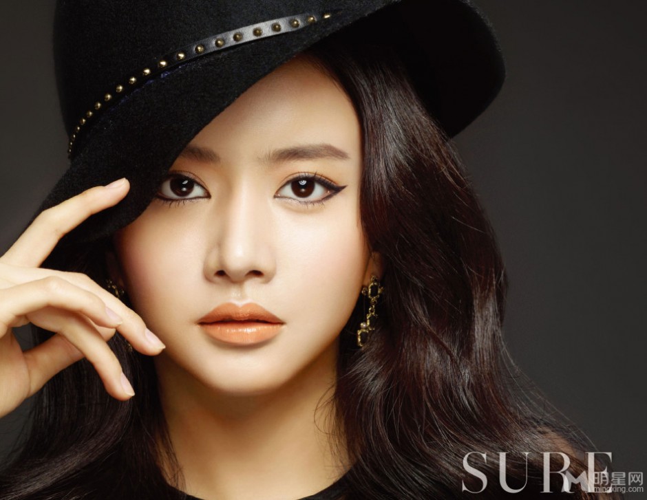 2016韩国人气女星金宝凛魅惑写真