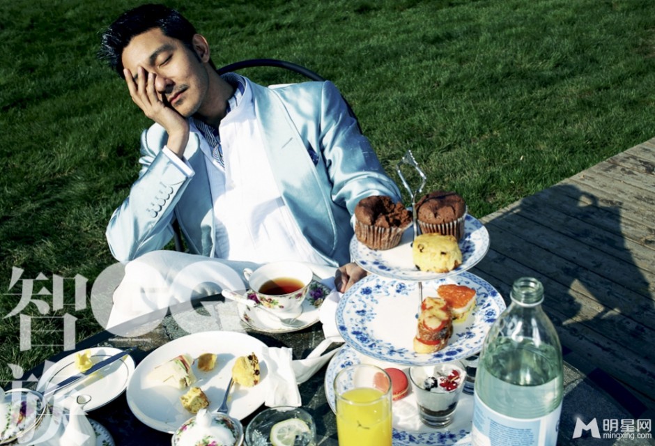 演员立威廉变身性感肌肉男帅哥