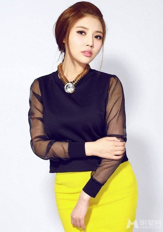 宅男女神徐冬冬眼神魅惑性感来袭