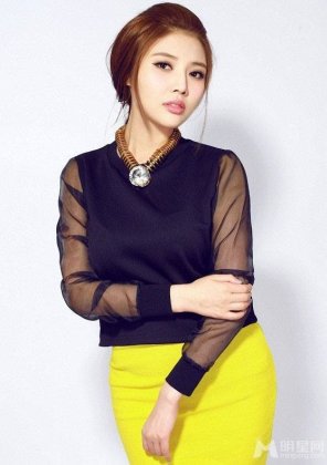 宅男女神徐冬冬眼神魅惑性感来袭