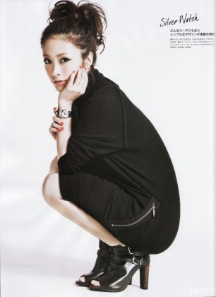 日本最漂亮的女明星上户彩尽显成熟风韵