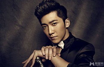 中国内地90后男演员路宏尽展轻熟男魅力