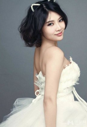 性感厚唇美女徐冬冬变甜心猫女