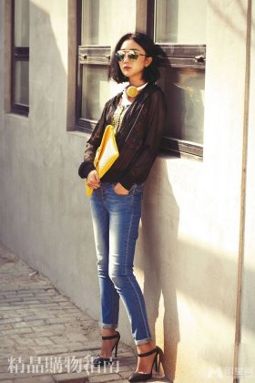 守婚如玉演员张瑶复古街拍尽显御姐风范