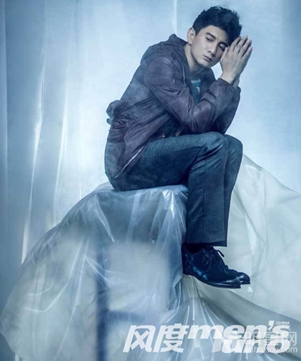 刘诗诗老公吴奇隆尽显帅气型男范