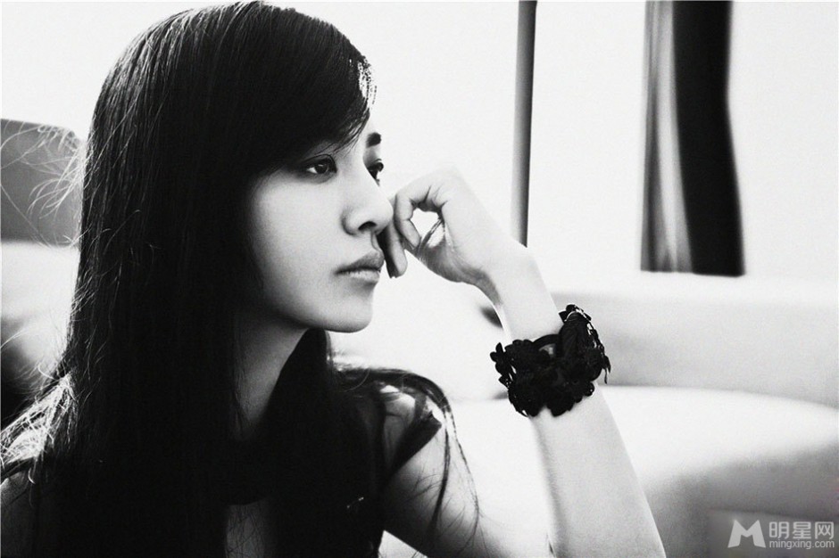 金山娇扮演者王晓晨大秀性感美腿