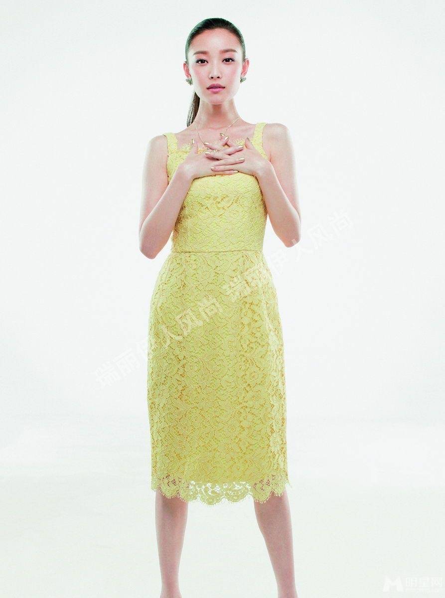 金陵十三钗演员倪妮精致彩妆写真大片