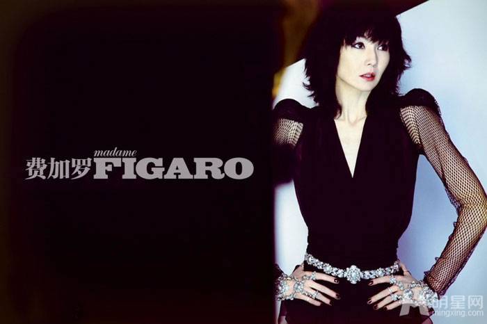 香港明星张曼玉诠释性感女人魅力