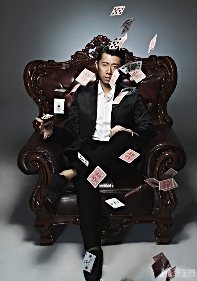 袁泉老公夏雨雅痞帅气写真