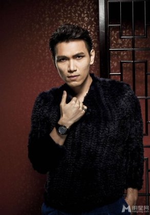 中国最具实力人气歌手杨宗纬帅气写真