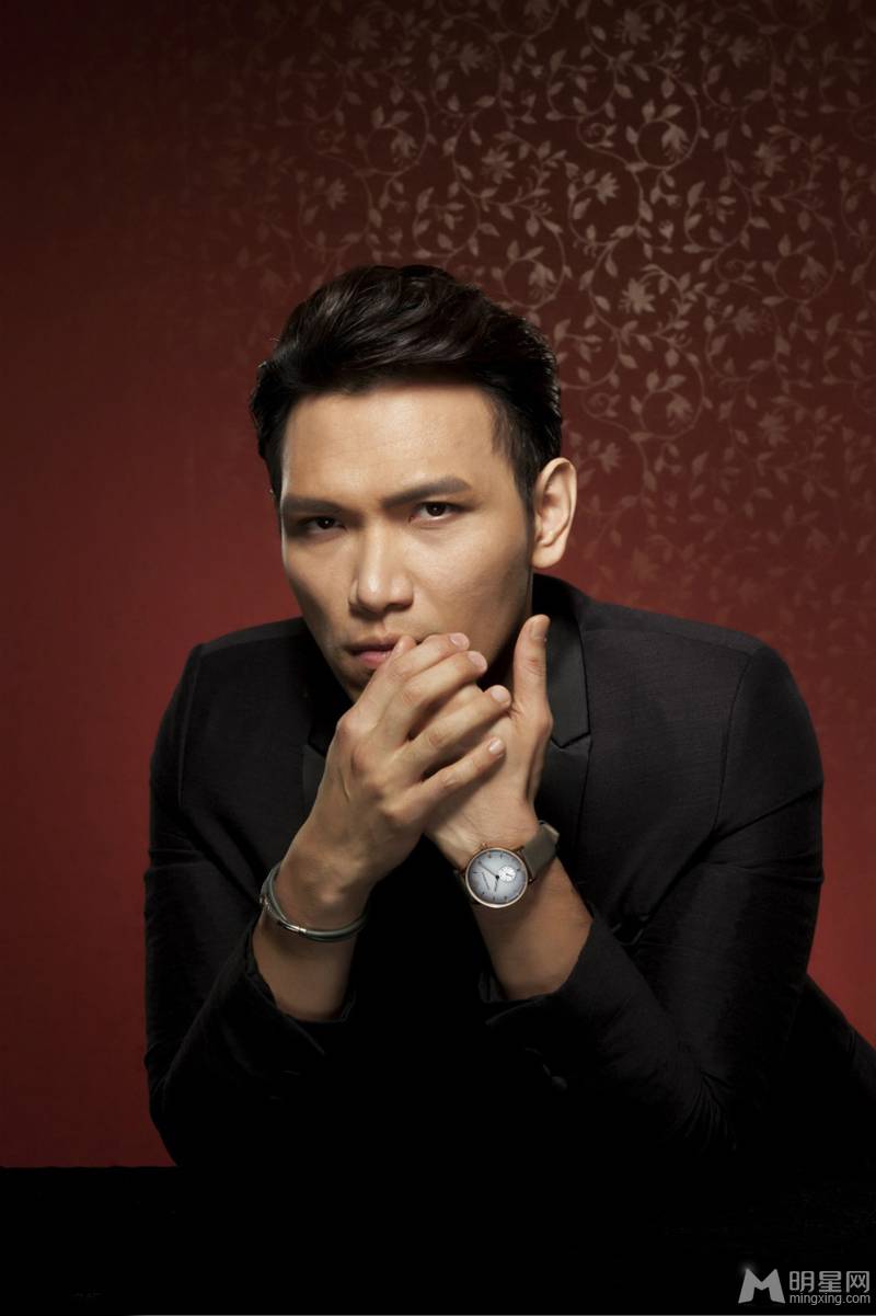 中国最具实力人气歌手杨宗纬帅气写真