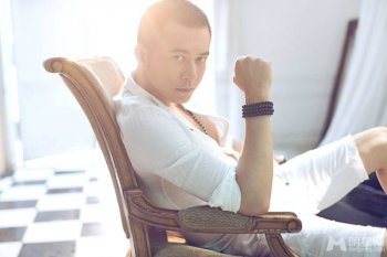 西安籍贯的男明星杨奇鸣帅气写真