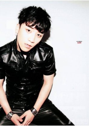 bigbang成员胜利图片呆萌帅气两不误