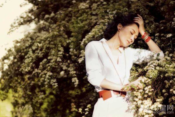 许晴性感妩媚诱惑写真照