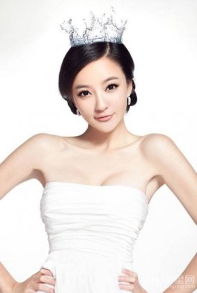 演员刘雨欣唯美婚纱照片欣赏