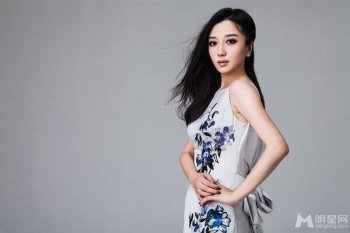 海上孟府女主角章婷婷迷人写真集