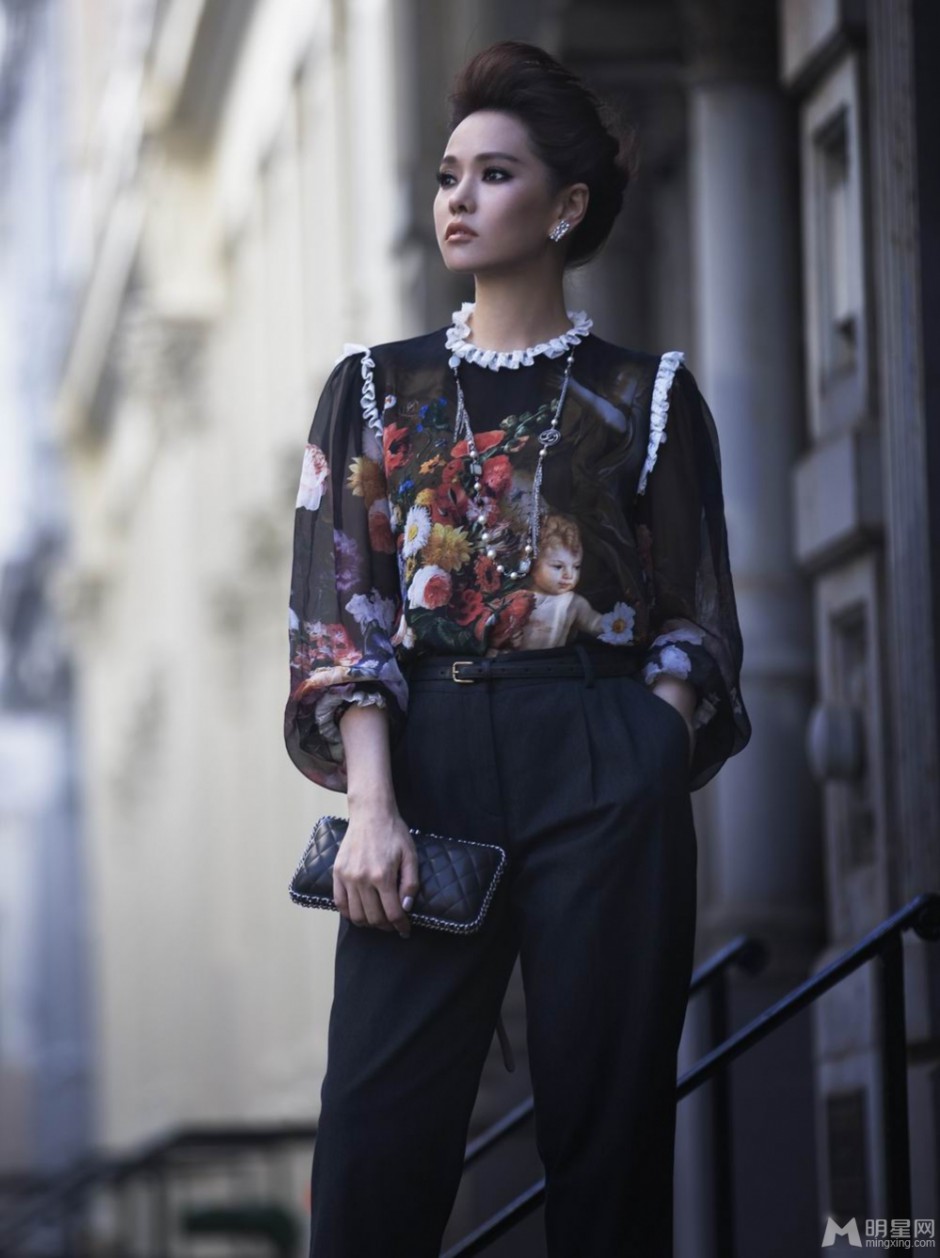 台湾不老女星伊能静纽约街拍大片