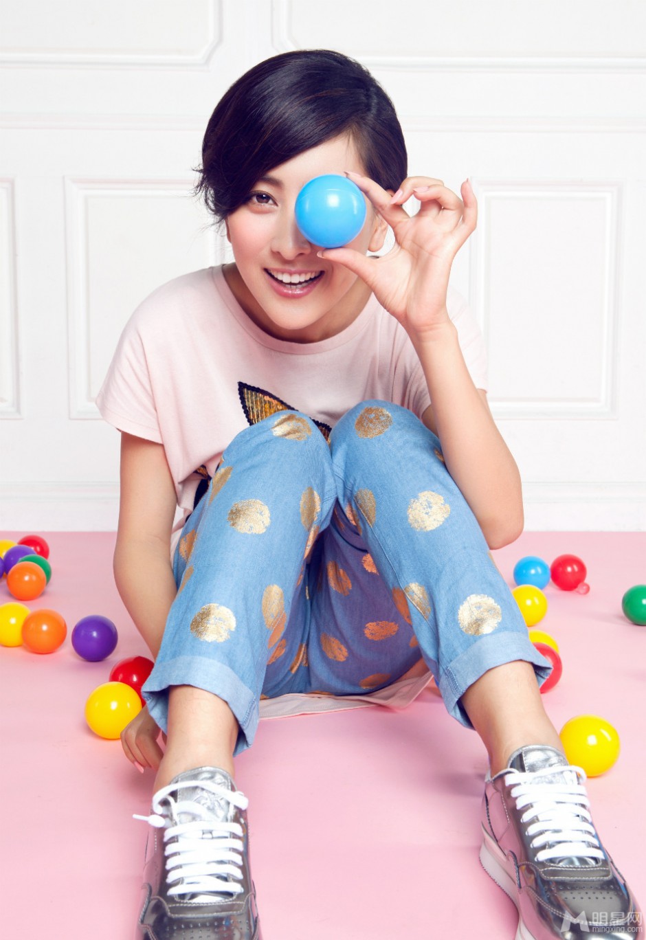 影视演员马苏可爱卖萌高清写真