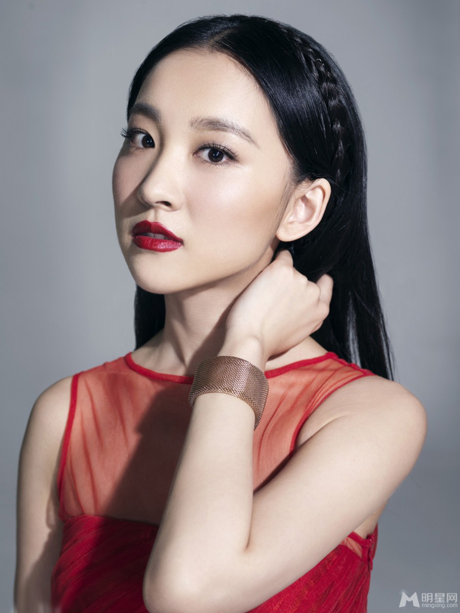 张可佳高清写真尽显性感妩媚