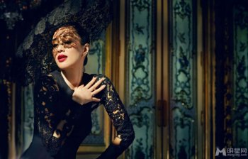 性感女神钟丽缇诠释法式优雅风格