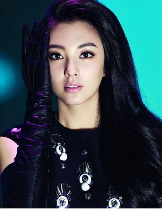 白鹿原女主角张雨绮散发性感狂野魅力