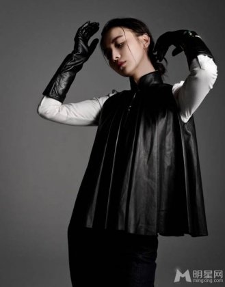 演员小宋佳诠释成熟魅力女人