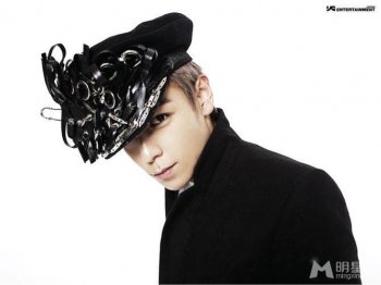 bigbang成员top引领潮流时尚写真